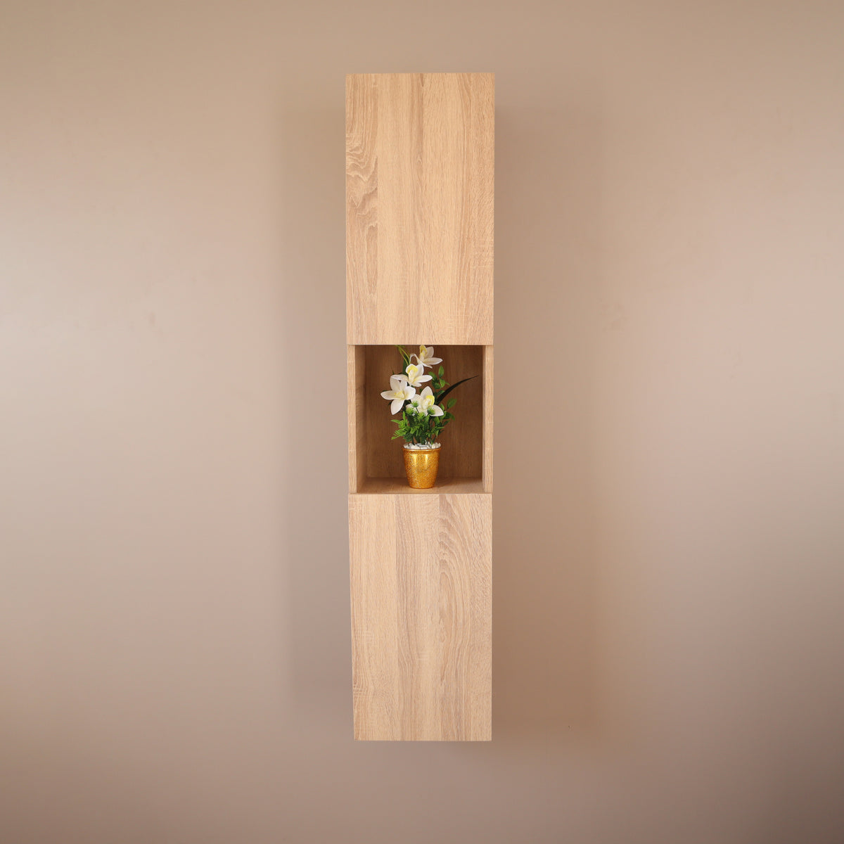 Colonne de rangement avec niche