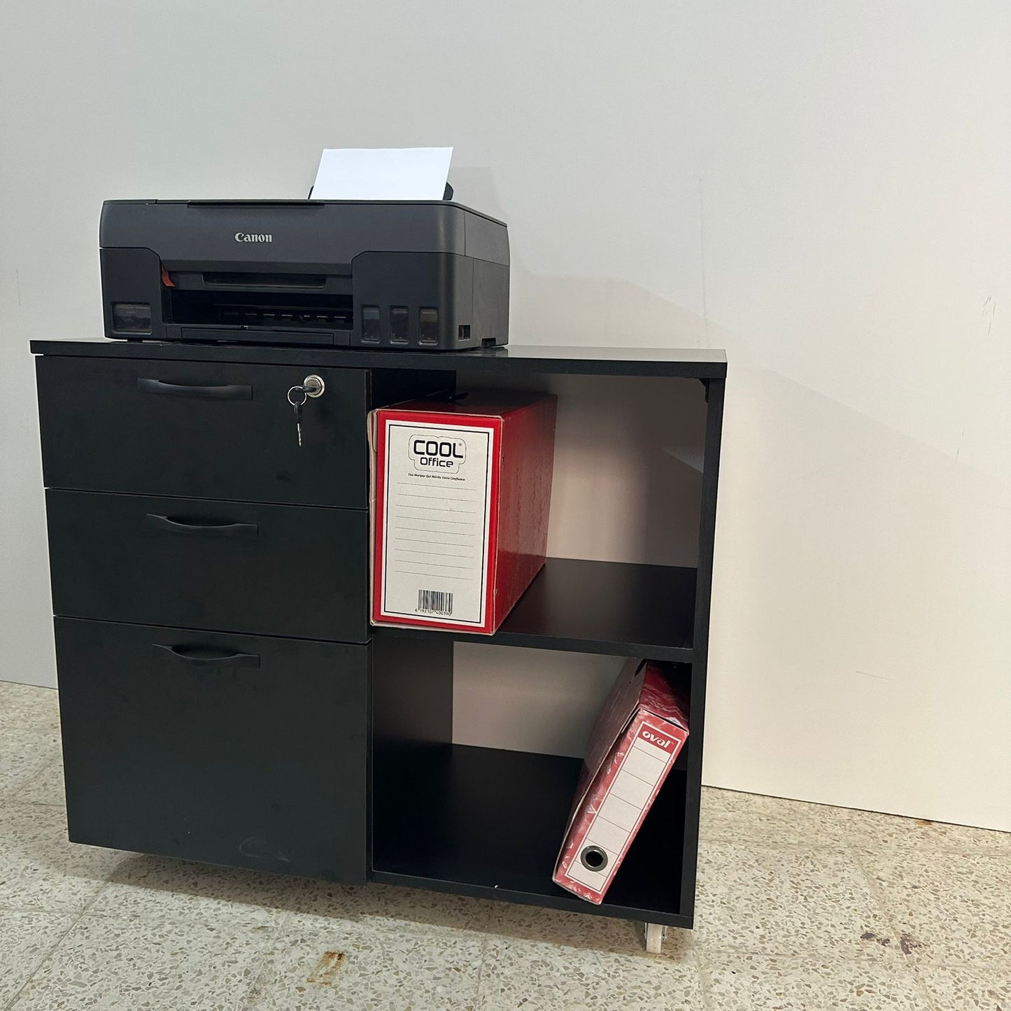 Meuble de rangement bureau