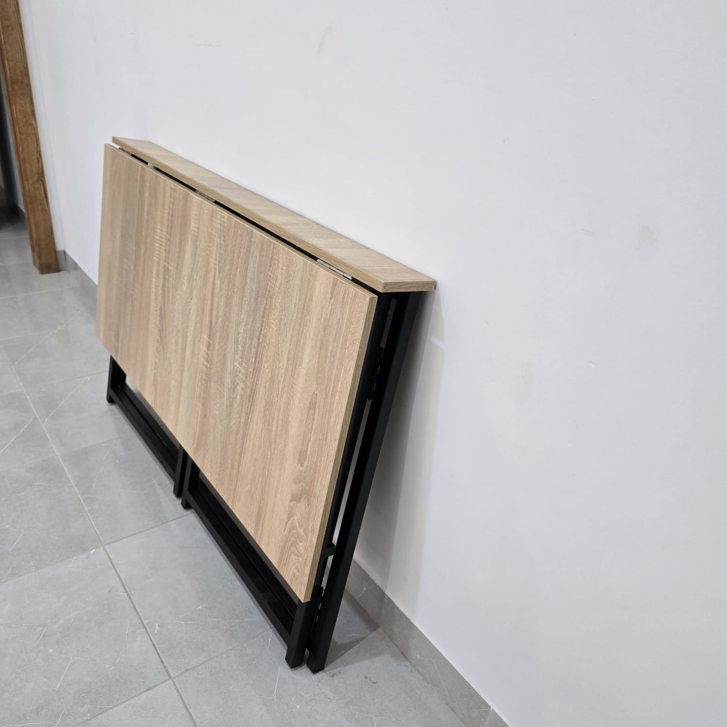 Bureau métallique pliable