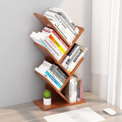 Bibliothèque arbre marron – vue de côté avec livres et objets déco