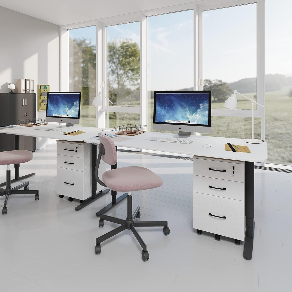 Caisson bureau beige 3 tiroirs – vue de face avec classeurs et documents